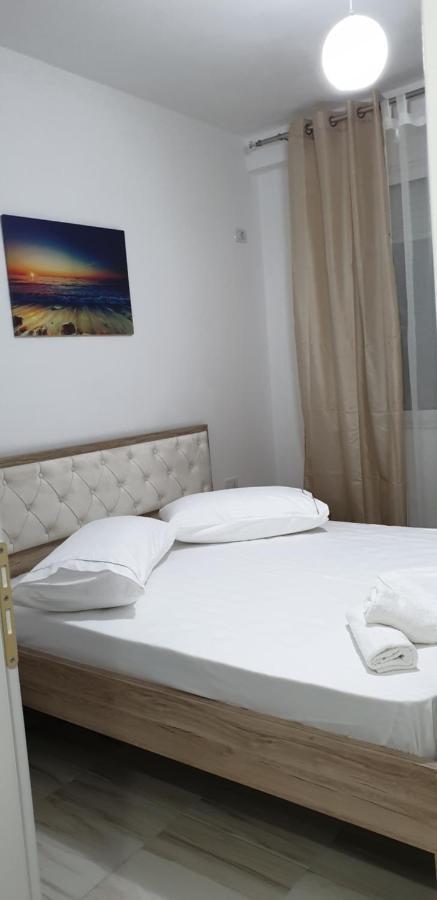 Redsun Apartment Vlorë Eksteriør bilde